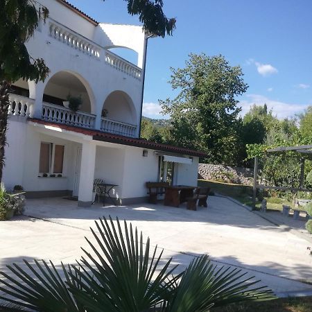 Apartment Nevija E Natale Opric ภายนอก รูปภาพ