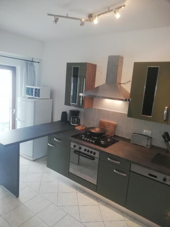 Apartment Nevija E Natale Opric ภายนอก รูปภาพ