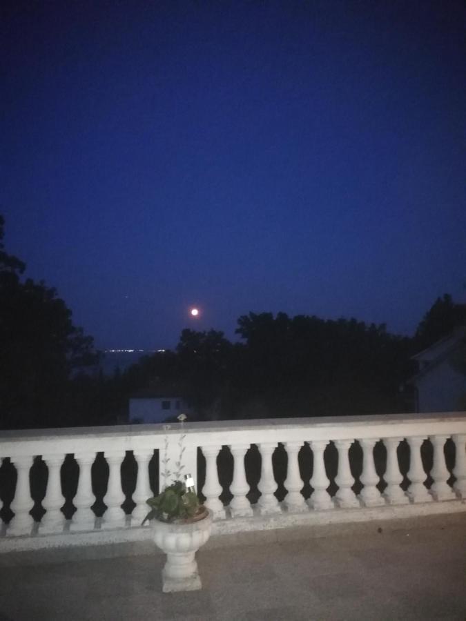Apartment Nevija E Natale Opric ภายนอก รูปภาพ