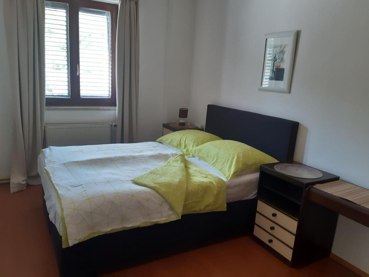 Apartment Nevija E Natale Opric ภายนอก รูปภาพ